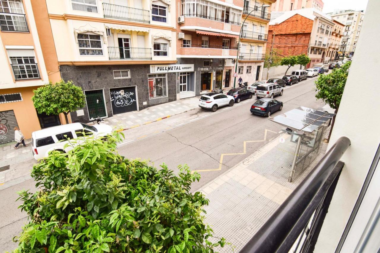 Apartamentos Centro Salecianos Malaga Luaran gambar